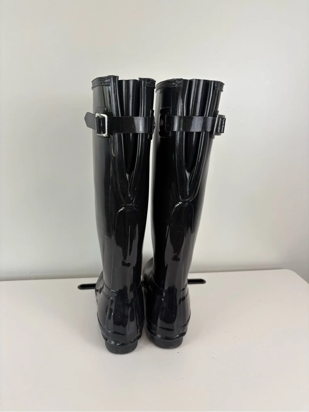 HUNTER Women's Original Adjustable Gloss Tall Rain Boots Size US 8 Black